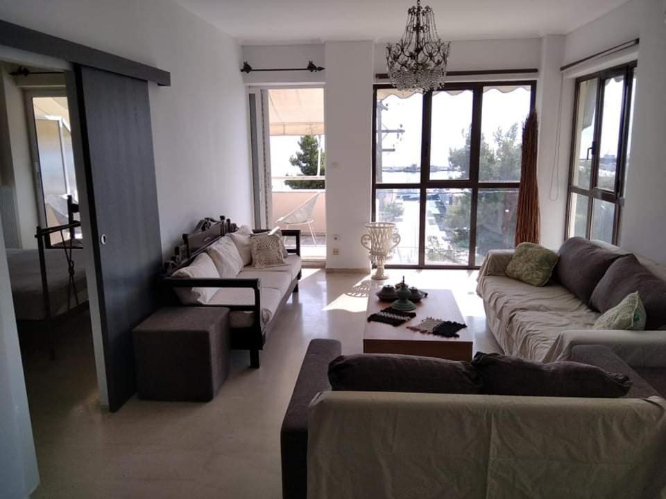 Super View Seafront Apartment 네아 미카니오나 외부 사진